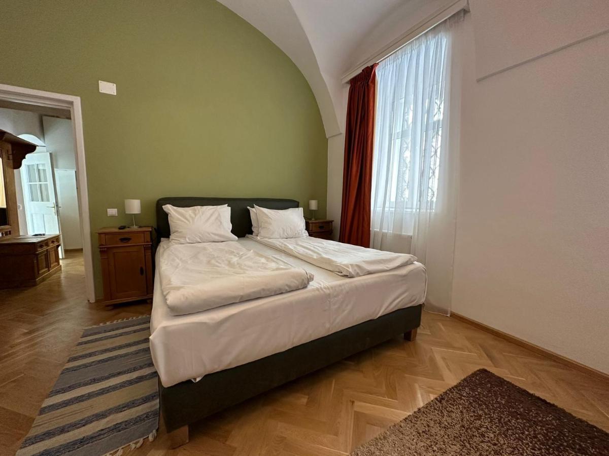 Filek House Apartment Sibiu Ngoại thất bức ảnh